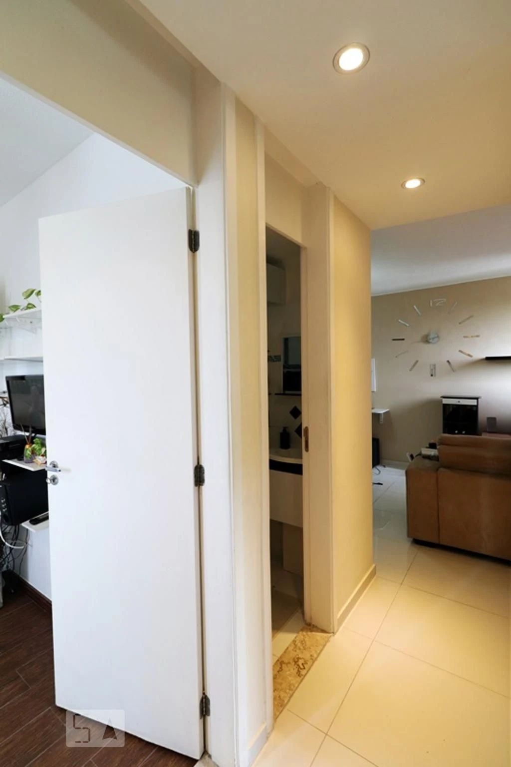 Apartamento mobiliado com 3 quartos e cozinha integrada — photo 2