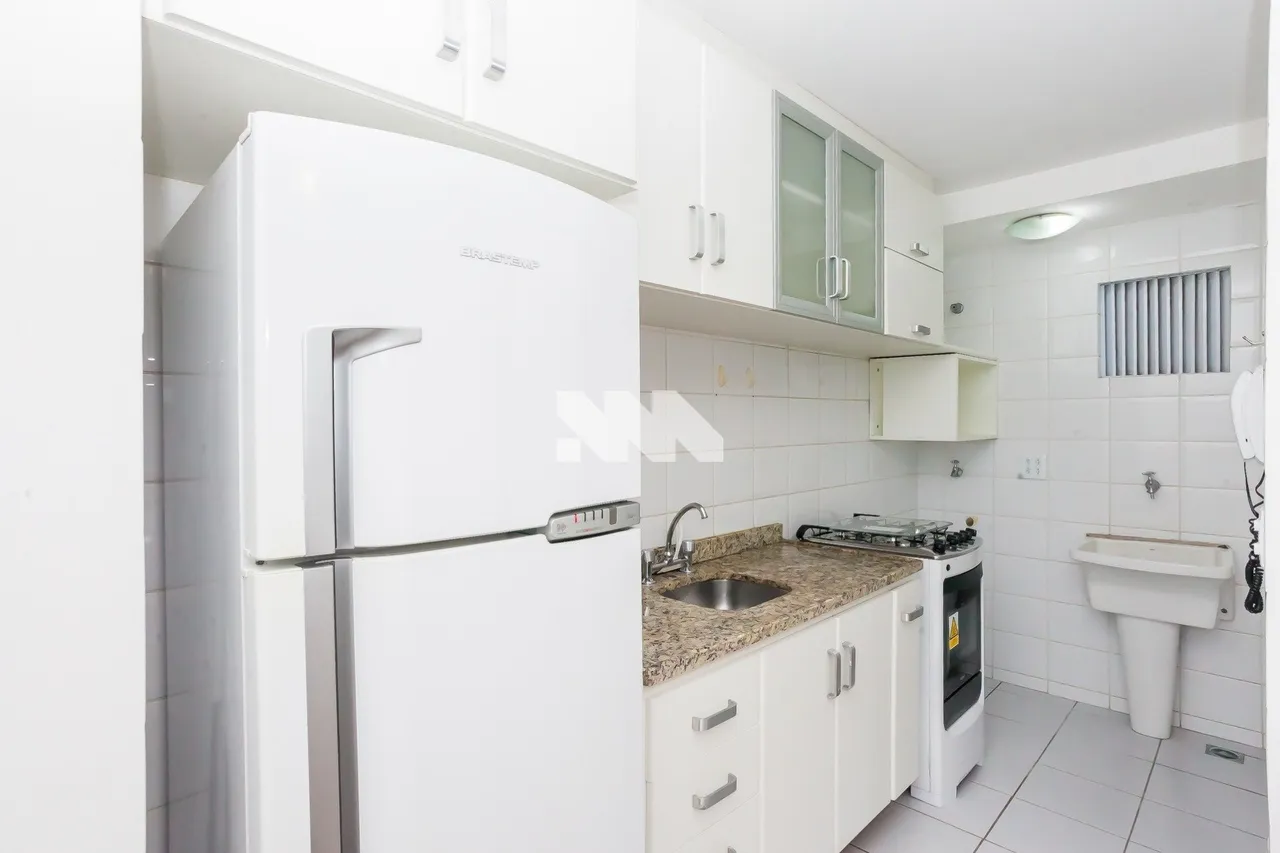 1-bedroom apartment with a balcony and 55 m² — photo 2