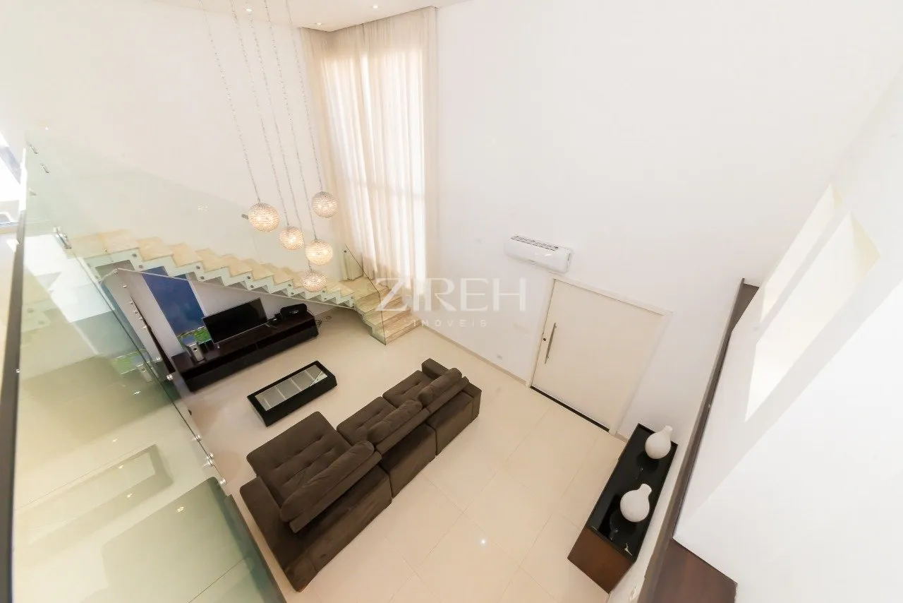 4-bedroom house with private garden — photo 21