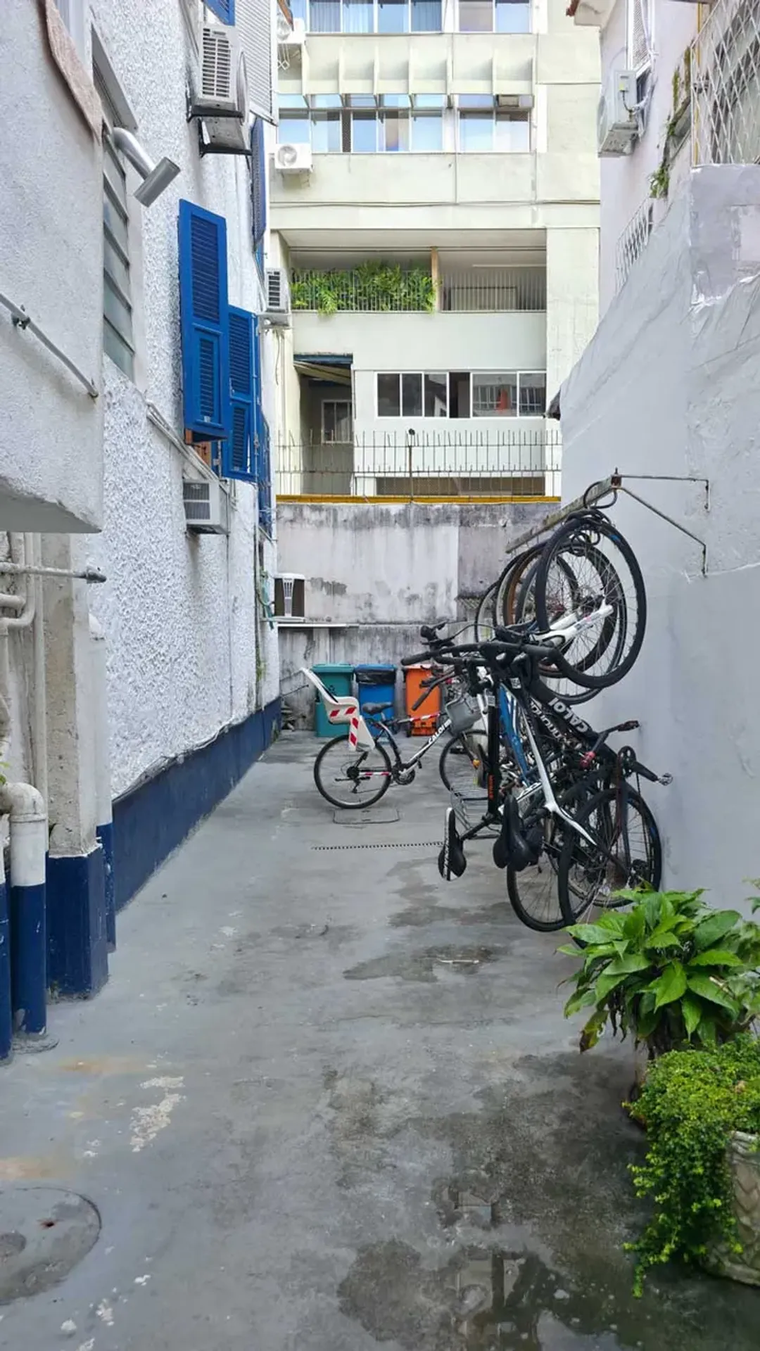 One-bedroom apartment with a home office in Rio de Janeiro — photo 22