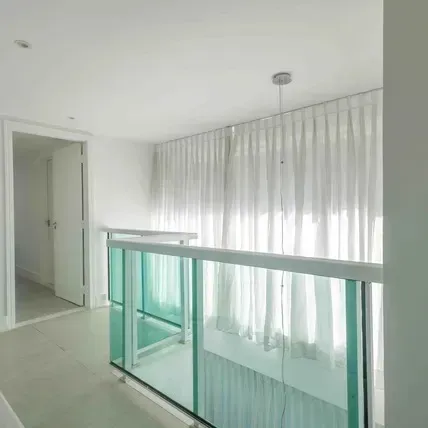 Furnished house, 470 m², with a bathtub — photo 30