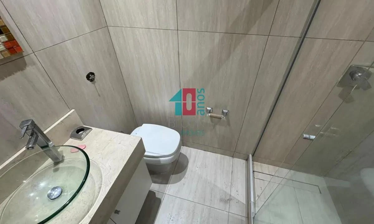 4-bedroom apartment with a home office in Rio de Janeiro — photo 17