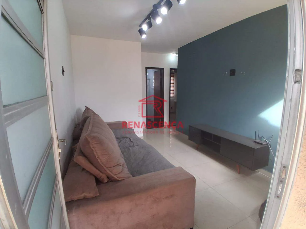 Apartamento con 2 dormitorios y cocina independiente — photo 23