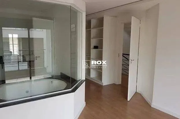 House with 4 en-suite bedrooms, 6 baths and 145 m² — photo 15