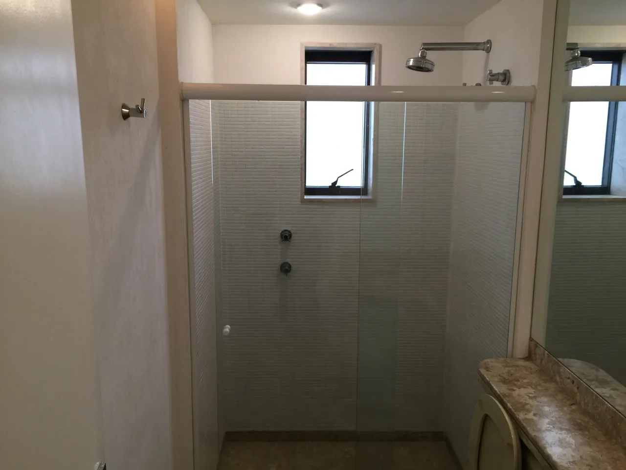 Furnished apartment with 2 bedrooms and open kitchen — photo 13