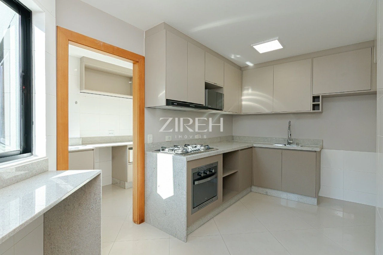 3-bedroom apartment with a separate gas kitchen — photo 2