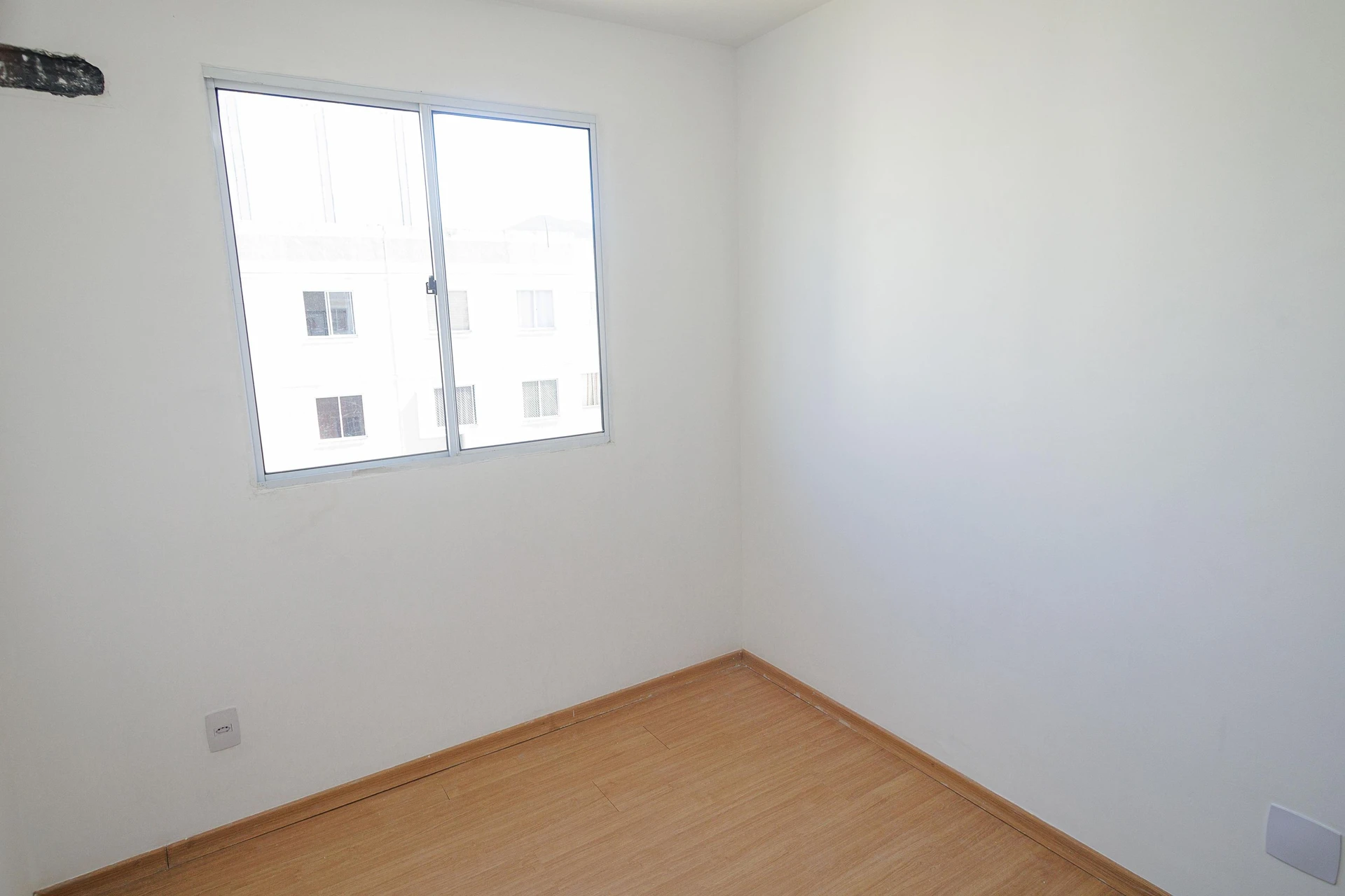 Unfurnished 2-bedroom rental apartment with 1 parking spot — photo 19