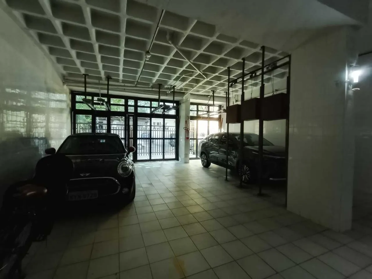 Apartamento mobiliado com 3 quartos e 5 banheiros — photo 16