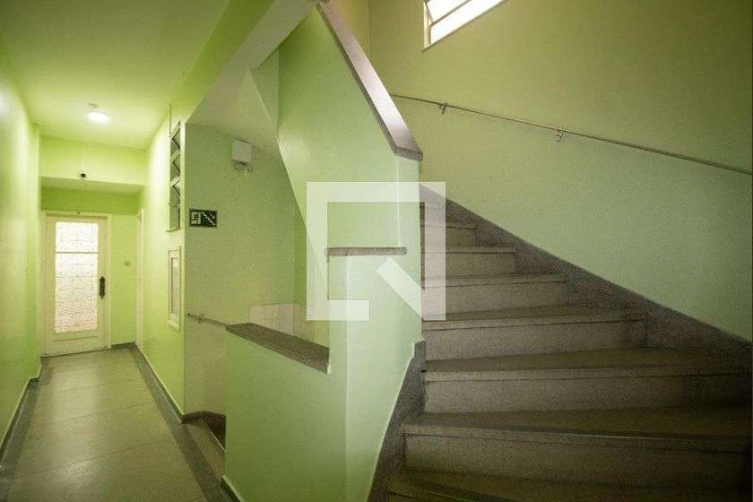 Furnished 67 m² apartment with 2 bedrooms and 1 bathroom — photo 25