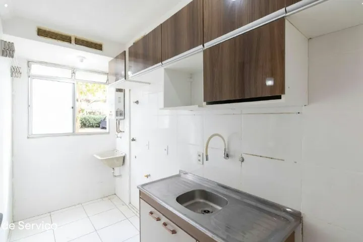 Apartamento, 50 m², com piso de madeira ou laminado — photo 2
