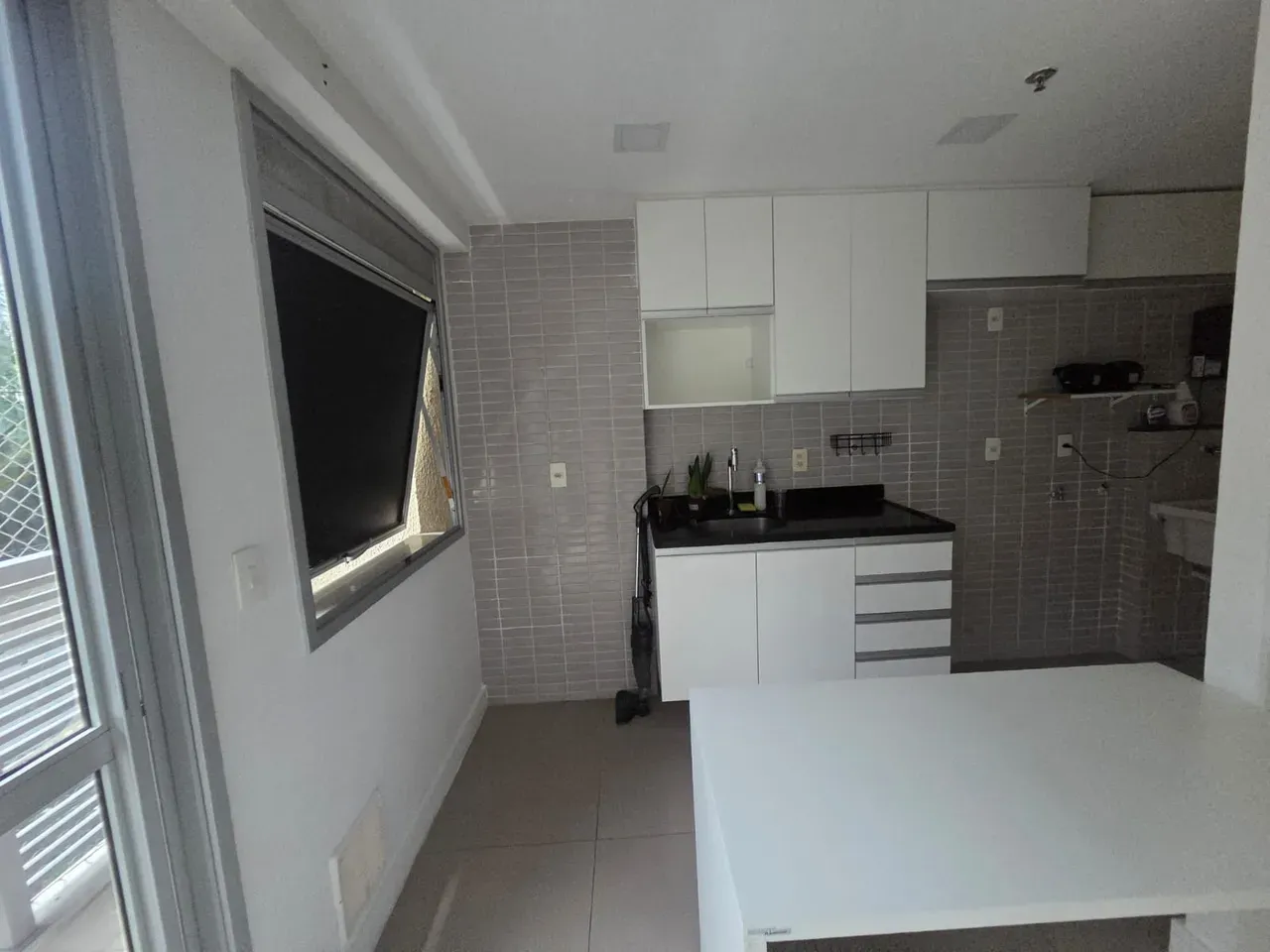 2-bedroom apartment in a building with a sauna — photo 13
