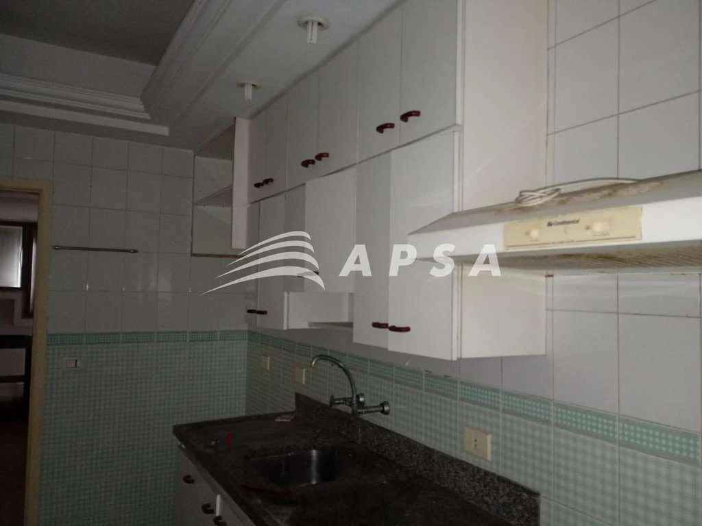 150 m² apartment with a separate closed kitchen — photo 20