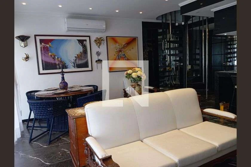 Furnished 170 m² apartment with 2 en-suite bedrooms — photo 23