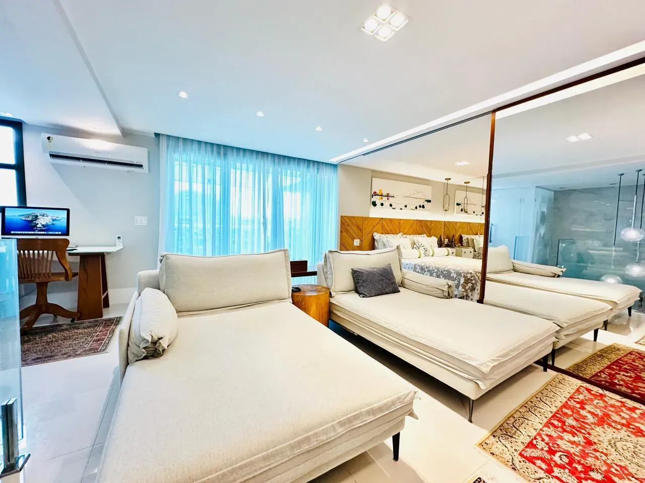 3-bedroom apartment in a building with a sauna — photo 25