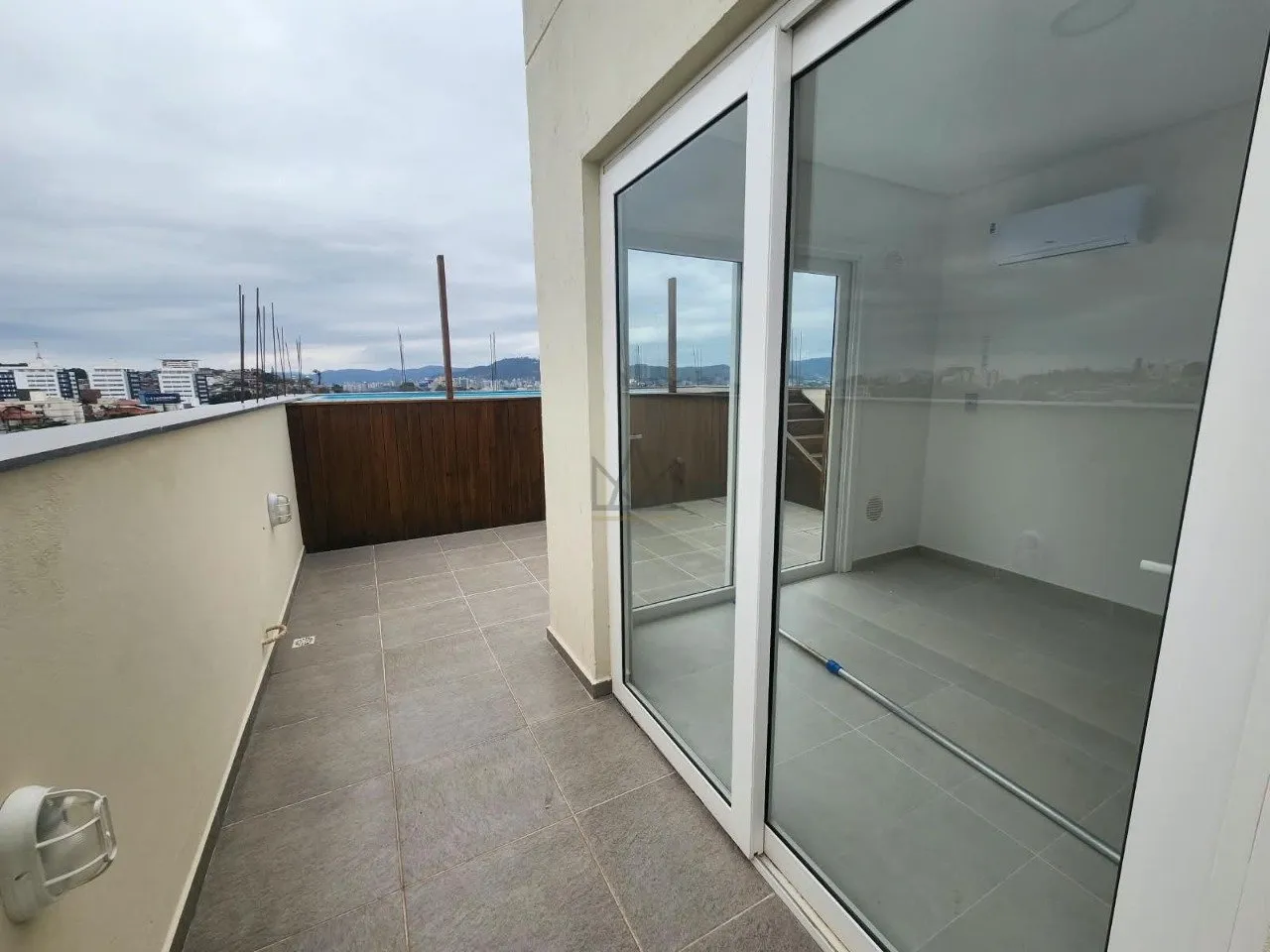 82 m² apartment with 3 bedrooms and private garden — photo 14