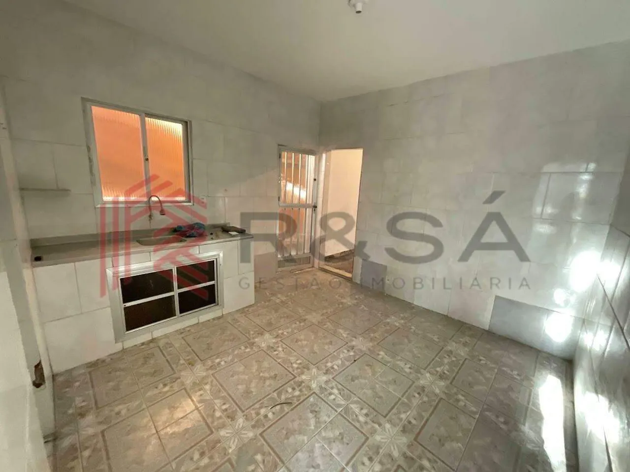 Rental house with 2 bedrooms and 1 bathroom — photo 5