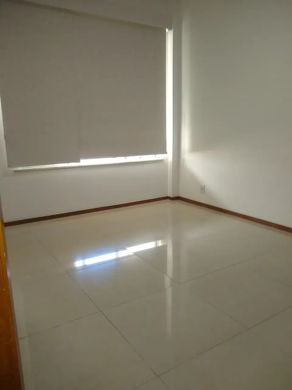 Apartamento com varanda e 3 banheiros — photo 4