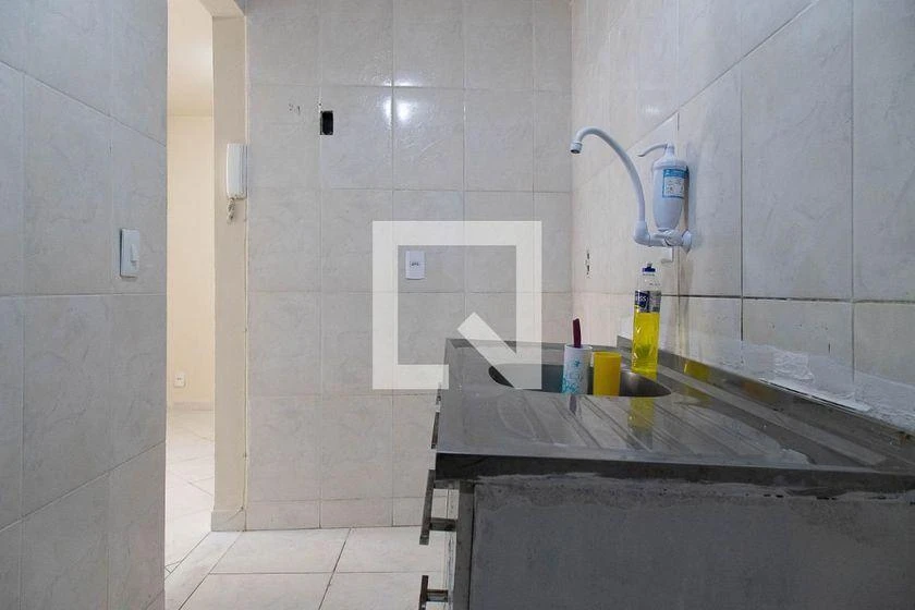 1-bedroom apartment with a compact kitchenette, 40 m²