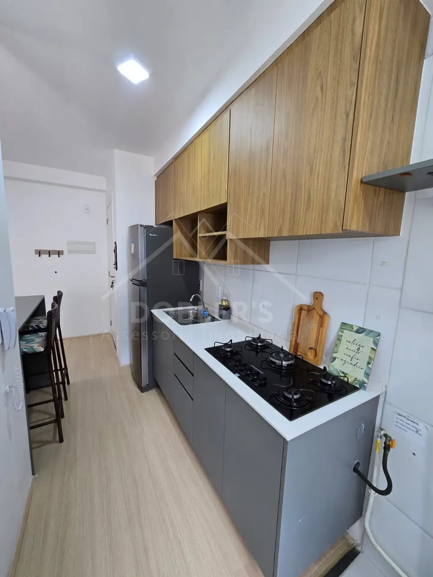 2-bedroom apartment with a mountain view — photo 16