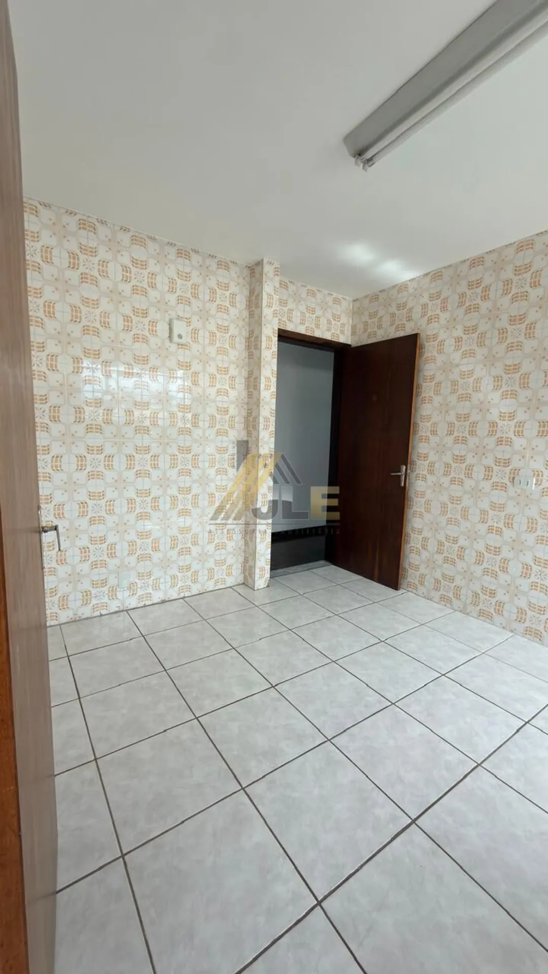 3-bedroom apartment with a home office in Curitiba — photo 4
