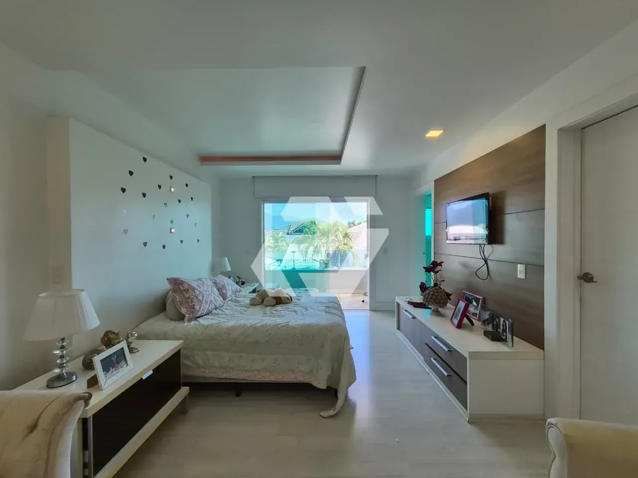 Casa mobiliada com 6 suítes e 8 banheiros — photo 21