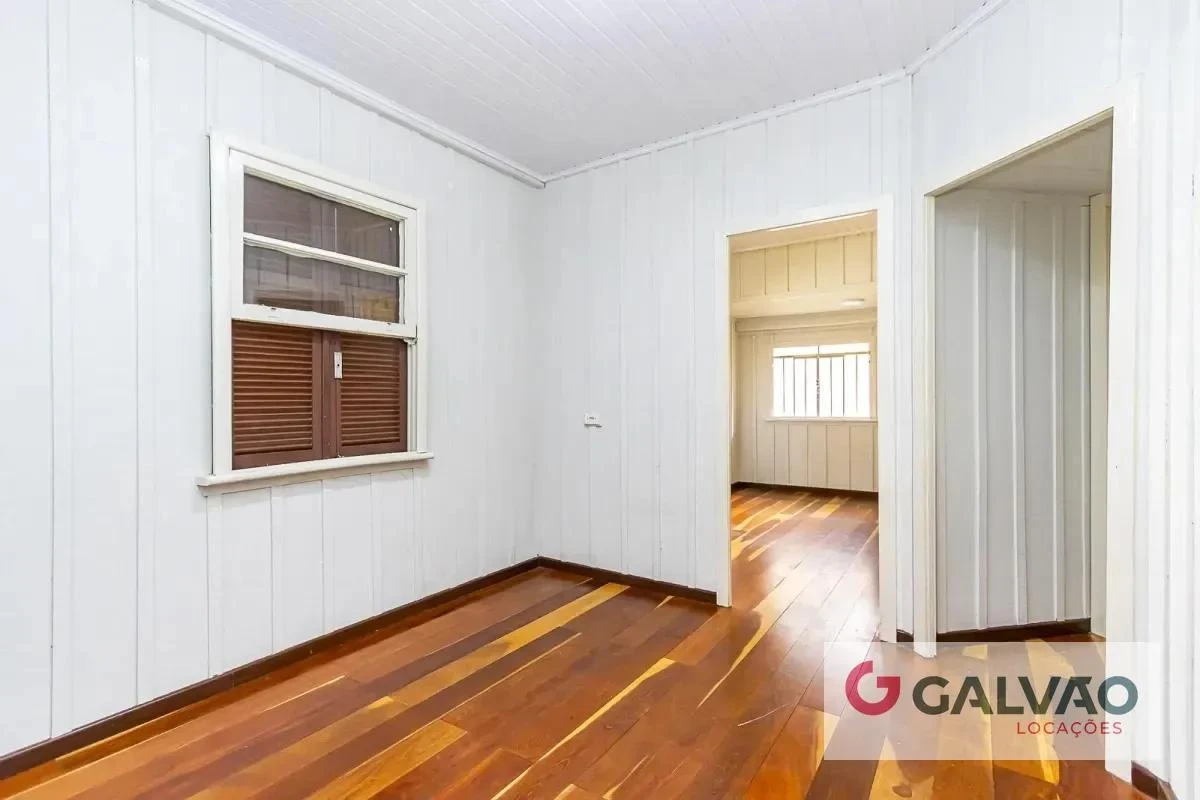 House with a separate kitchen and 5 bedrooms, 224 m² — photo 44