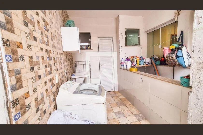 Мебльований будинок 600 м² з 5 спальнями та 3 ванними — photo 20