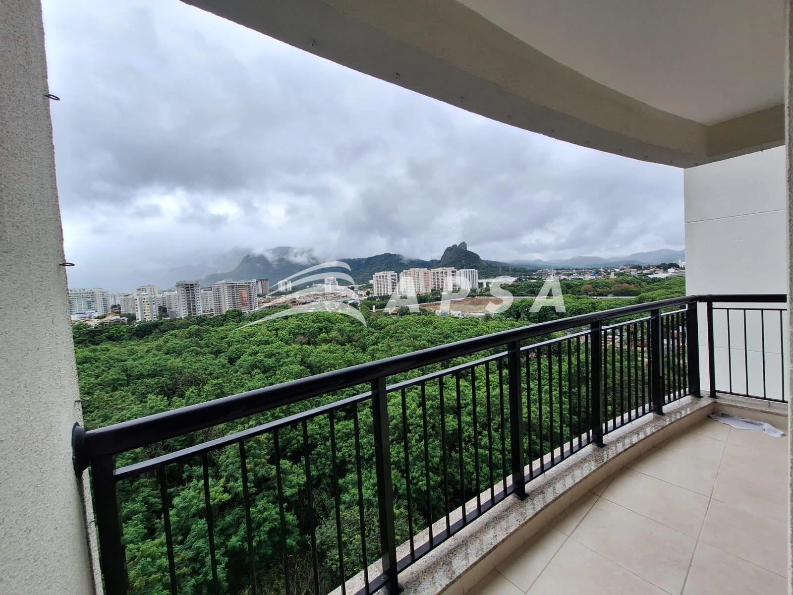 Apartment, 70 m², with a glass-enclosed balcony