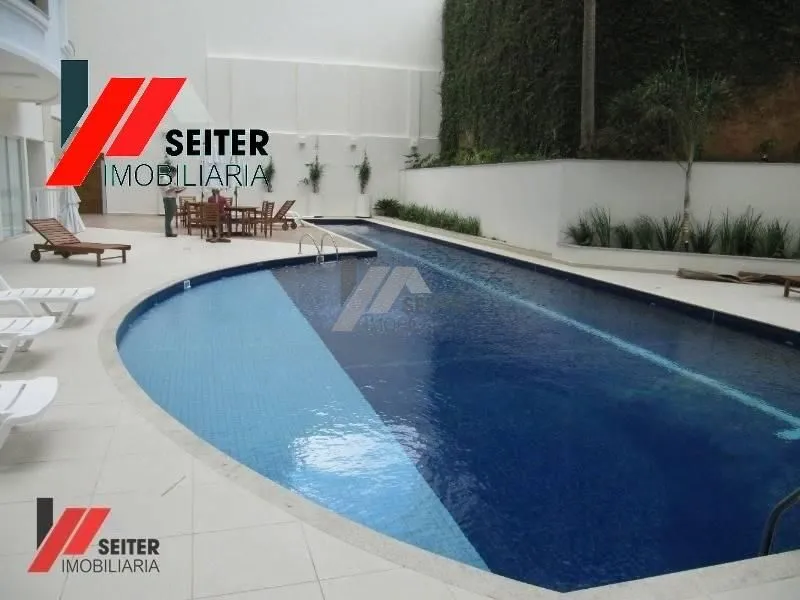 110 m² apartment with 2 bedrooms, 1 suite, balcony — photo 41