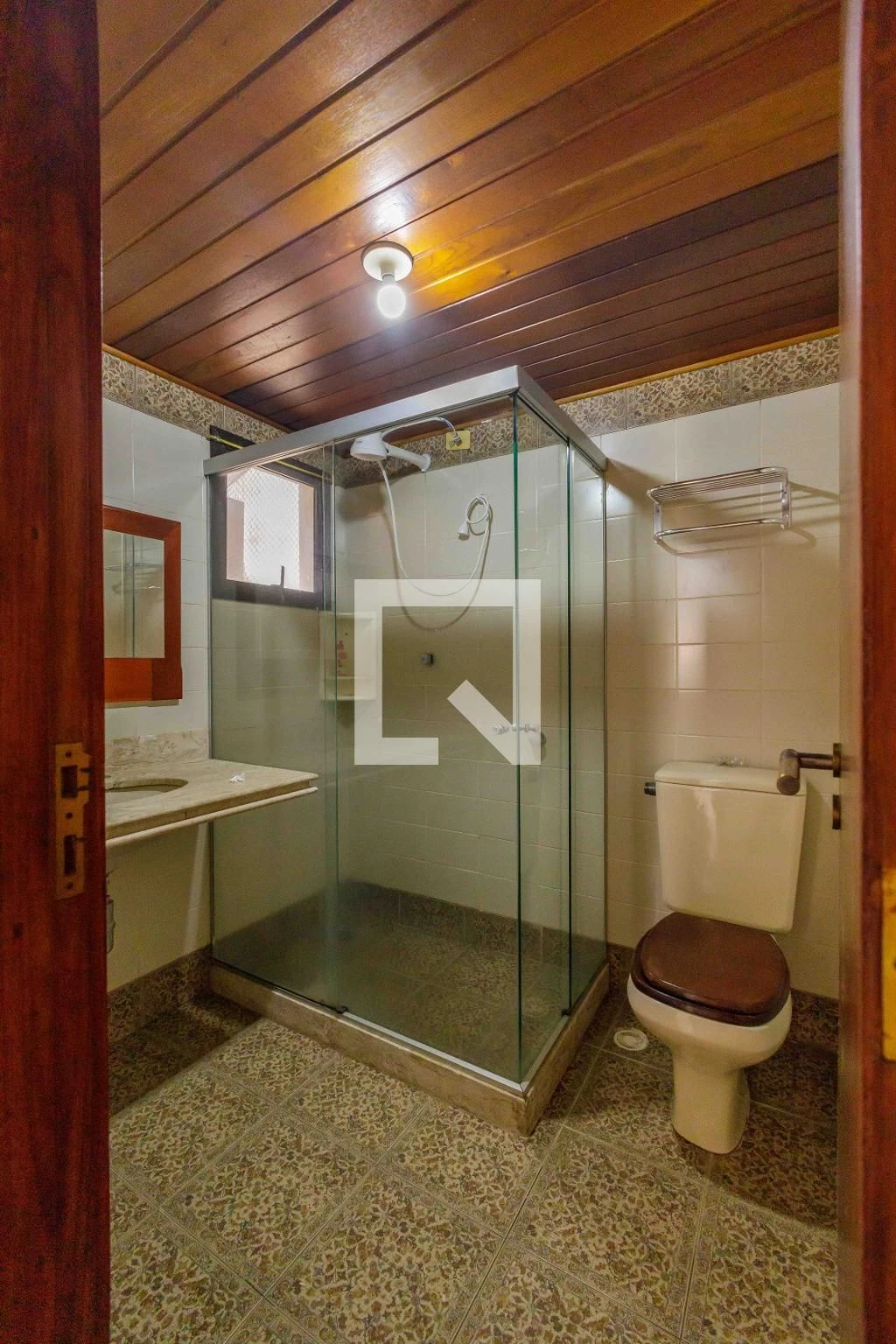 Ванна та 4 спальні: квартира 360 м² — photo 54