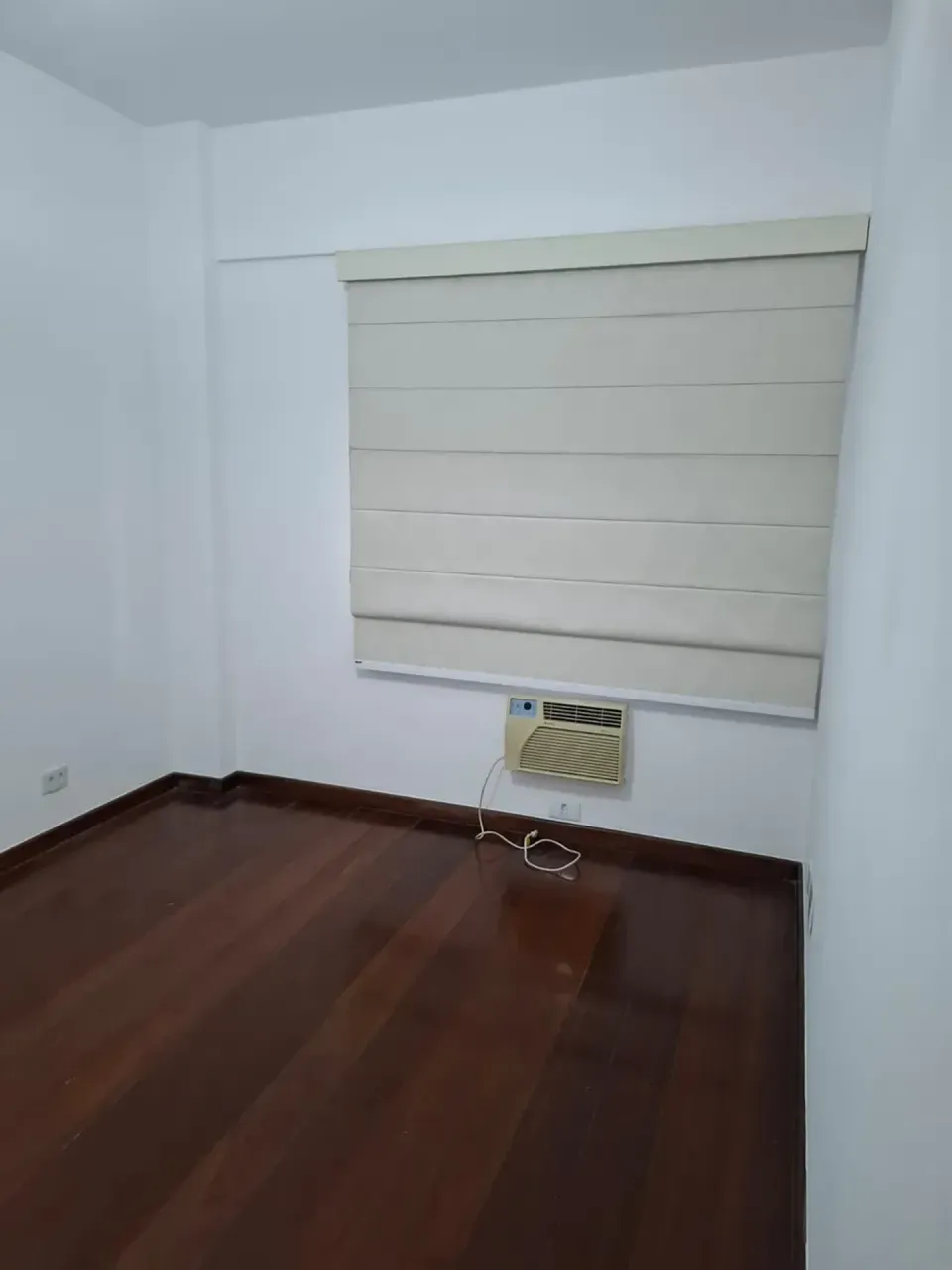 Apartment with 2 bedrooms, 3 bathrooms and a balcony — photo 11
