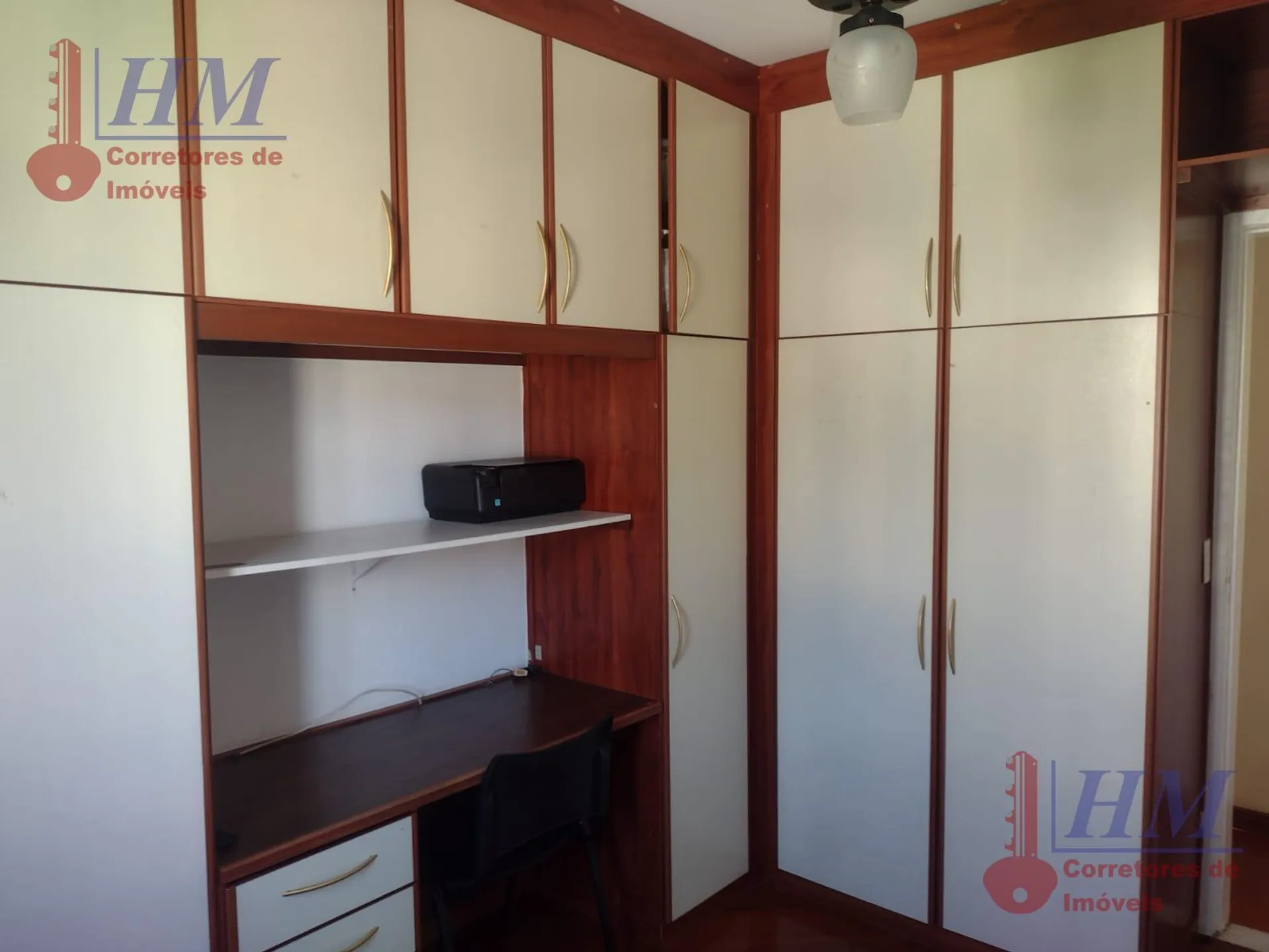 Furnished apartment, 67 m², with a glass-enclosed balcony — photo 17