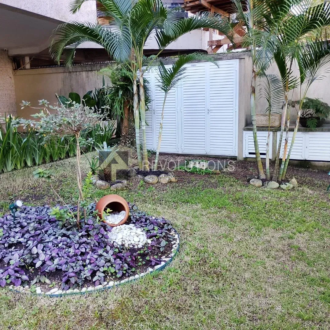 Apartment with 2 bedrooms, 3 bathrooms and 2 parking spots — photo 32