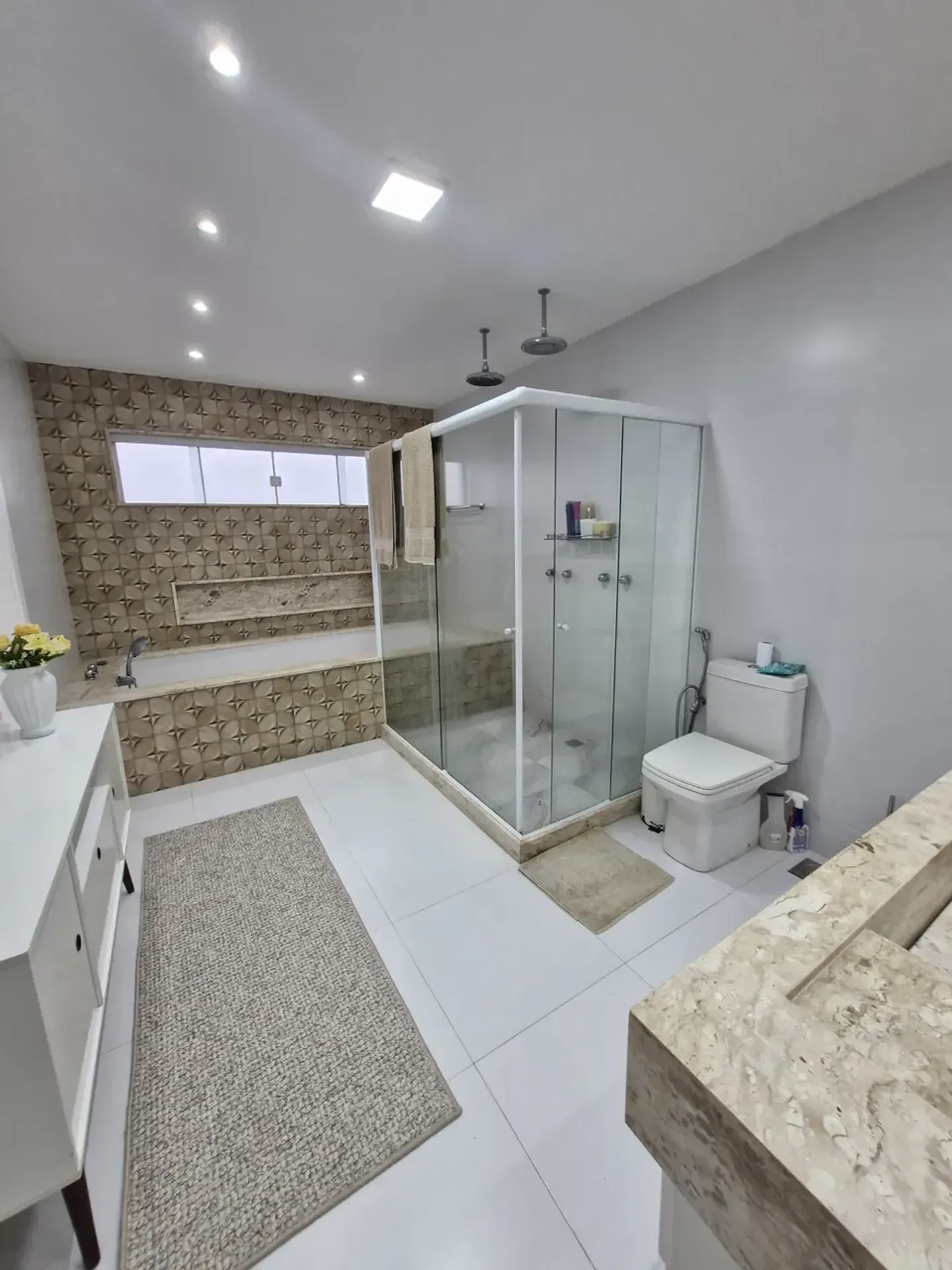 House with 5 bedrooms, 5 bathrooms and 490 m² area — photo 37