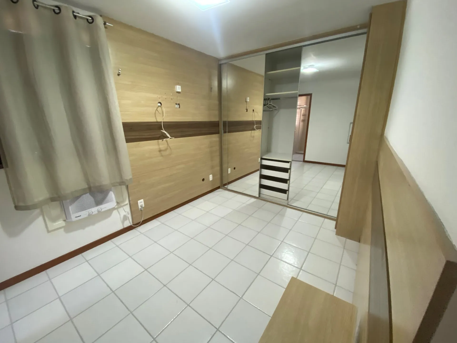 Furnished apartment with 3 bedrooms and 3 bathrooms — photo 43
