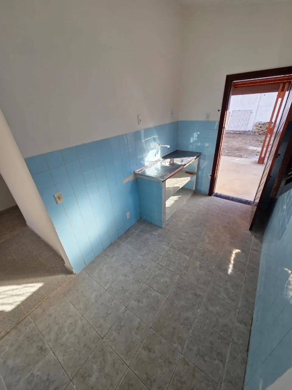 Оренда будинку з 3 спальнями та 1 ванною кімнатою — photo 18