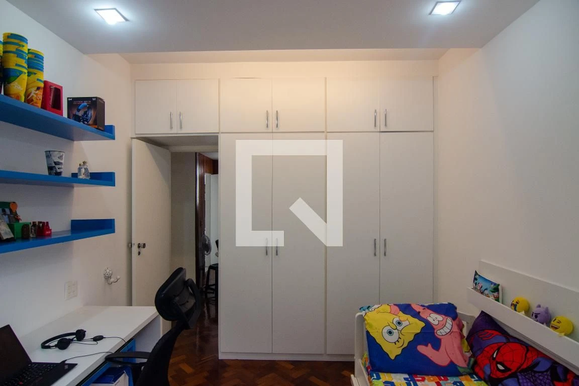 Furnished apartment, 166 m², with floor-to-ceiling windows — photo 6