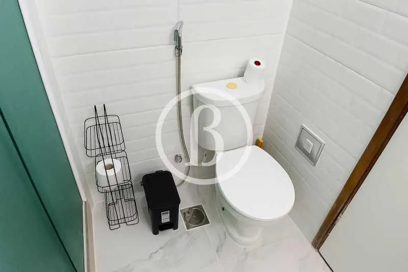 59 m² apartment with a jacuzzi and a water view — photo 21