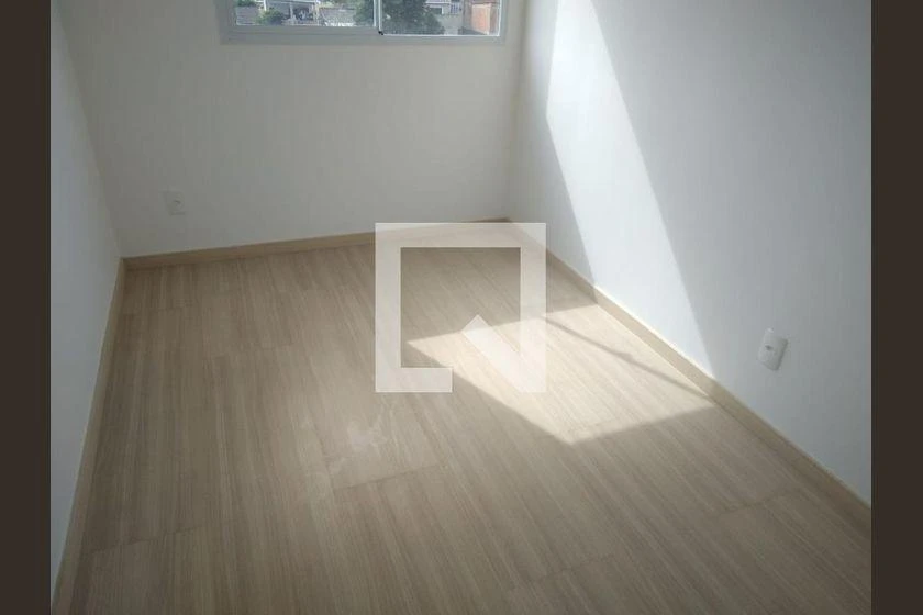 Apartamento de 2 quartos com cozinha fechada e 45 m² — photo 18