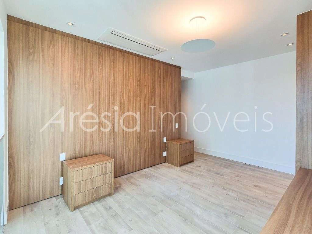Apartamento de 267 m² com 3 suítes e piscina privativa — photo 12
