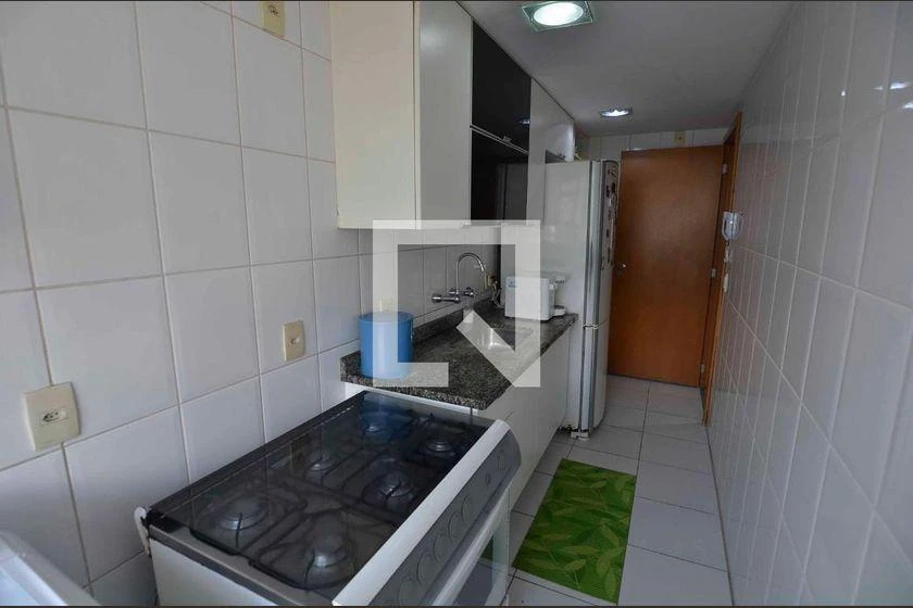 2-bedroom apartment with a home office — photo 2