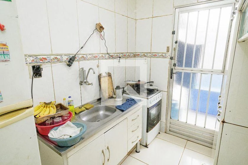 Apartamento mobiliado com 2 quartos e 1 banheiro, 64 m² — photo 5