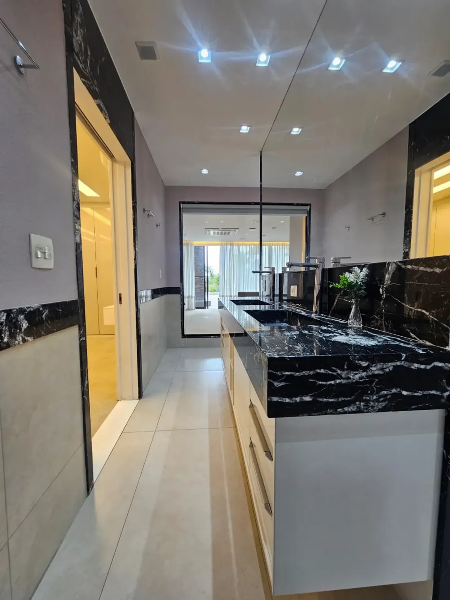 Casa mobiliada com 4 suítes e 2 vagas — photo 27
