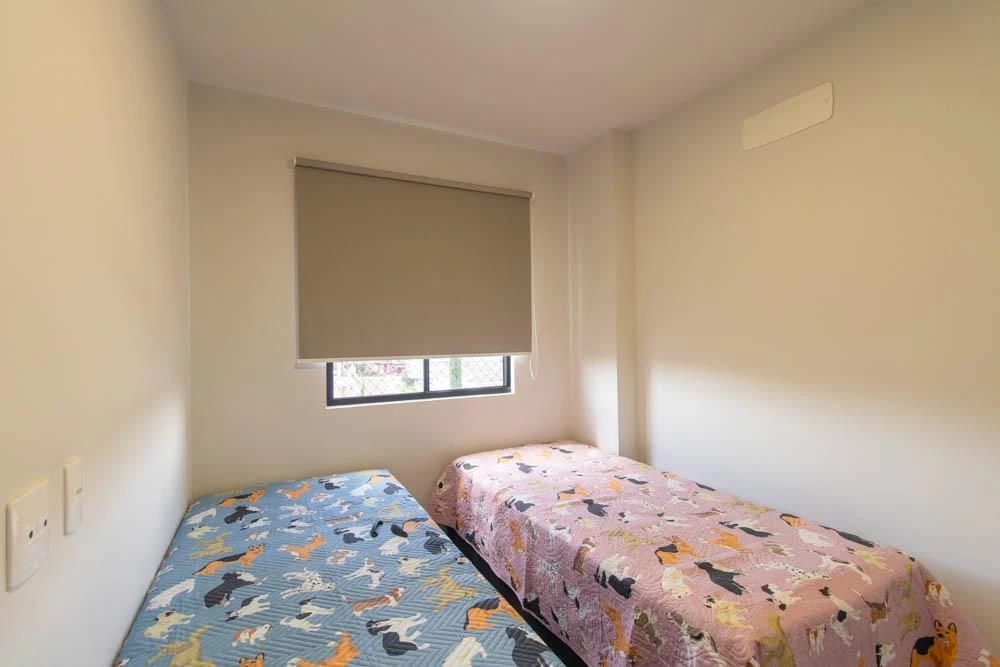 2-bedroom apartment in a building with a gym — photo 10