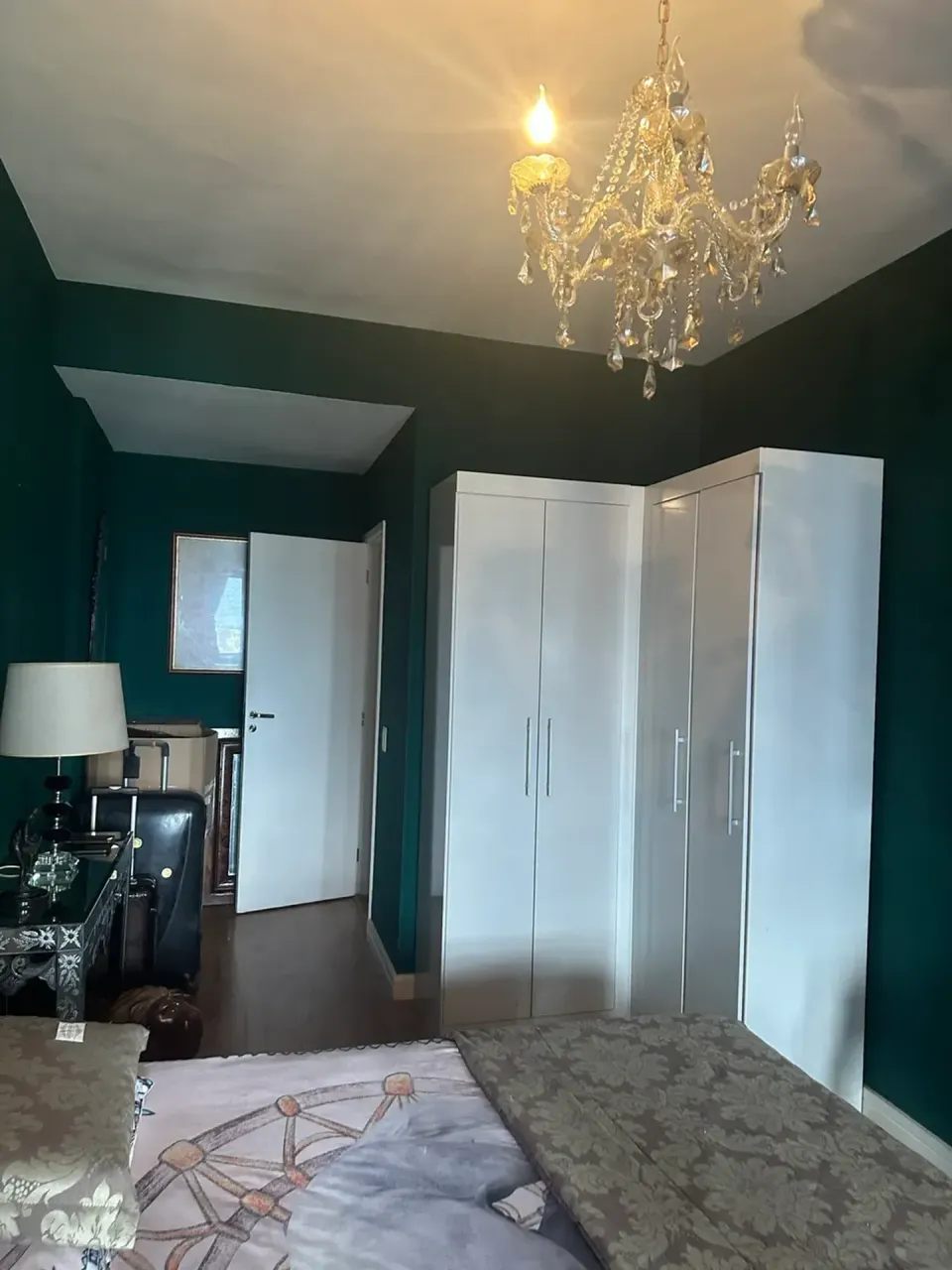 Furnished 1-bedroom apartment with 60 m² and parking — photo 8