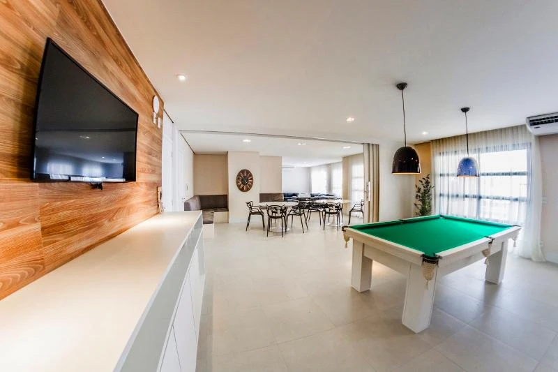 Floor-to-ceiling windows in a one-bedroom apartment, 35 m² — photo 44