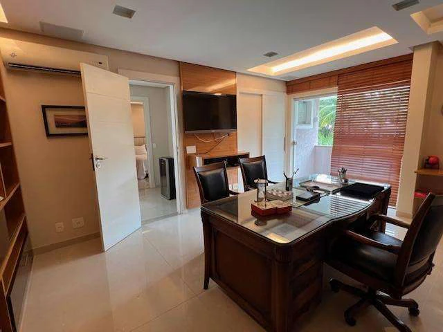 Furnished house with 7 en-suite bedrooms and 830 m² — photo 9
