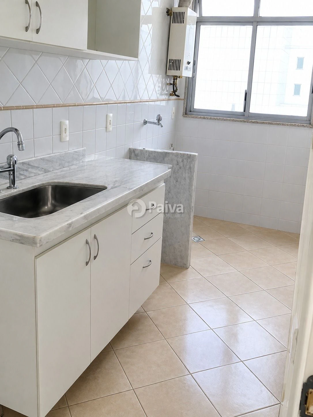 3-bedroom apartment in a building with a sauna — photo 2