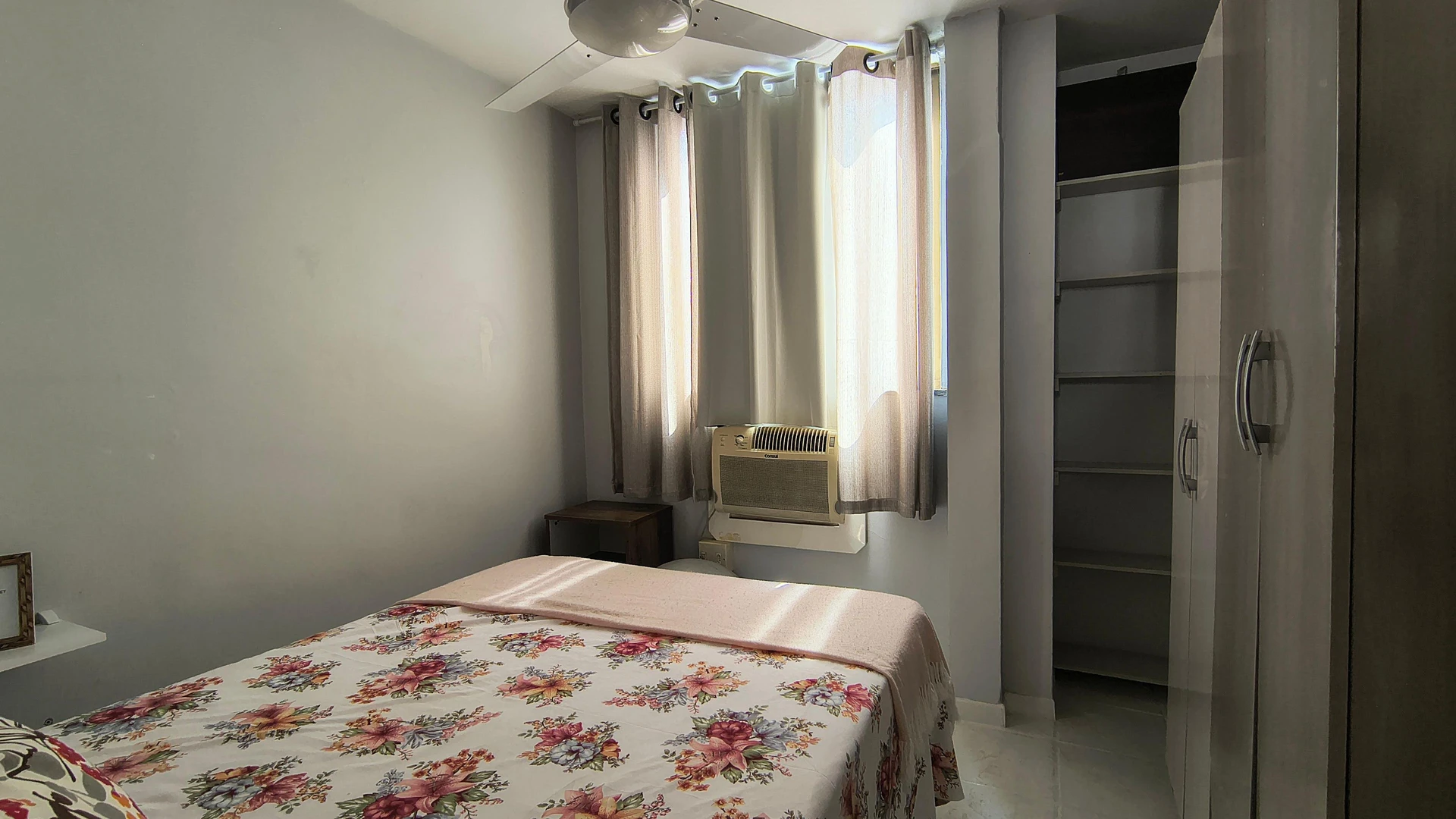 Apartamento mobiliado com mesa de trabalho e 4 quartos — photo 20
