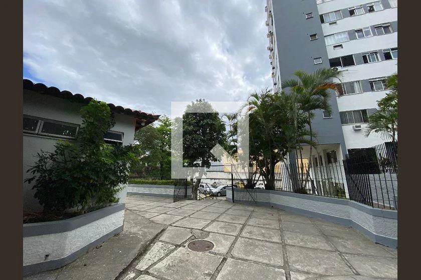 Unfurnished 2-bedroom apartment with 52 m² and views — photo 46